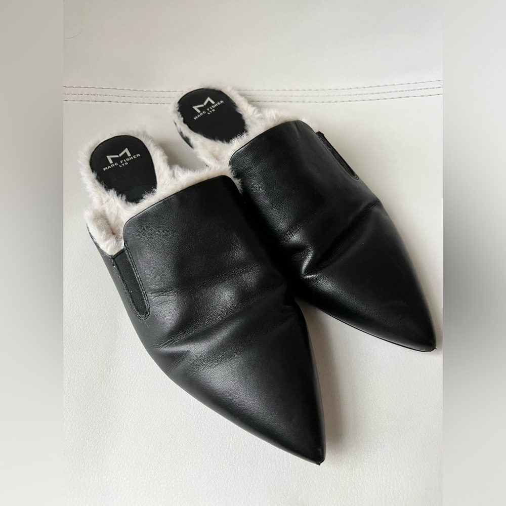 MARC FISHER women’s mules size 8.5